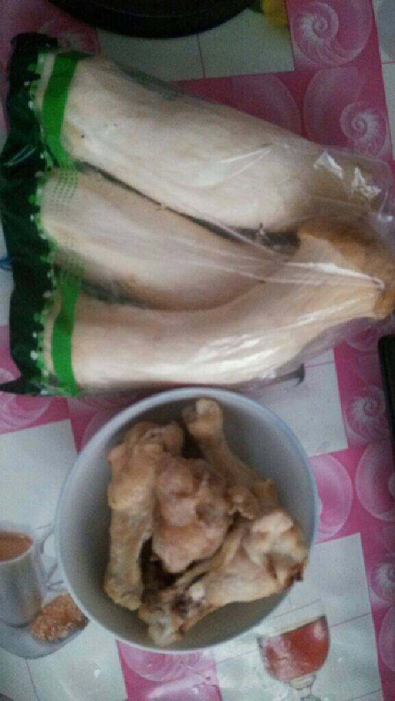 鸡腿杏鲍菇,如图，准备材料