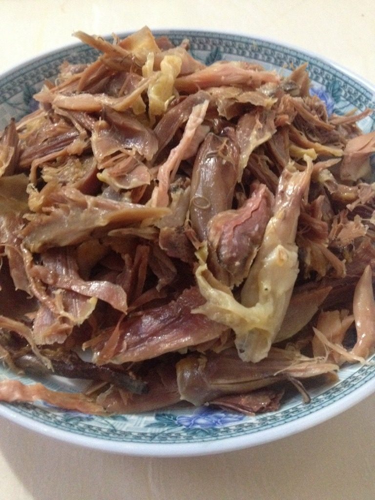 手撕盐焗葱香鸡腿