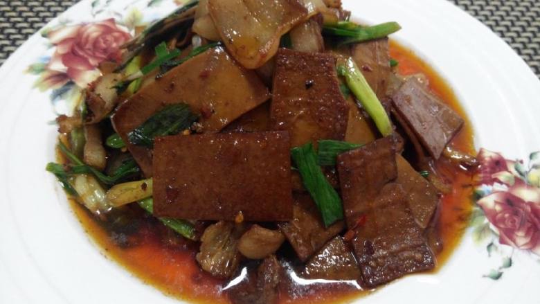 豆腐干炒肉