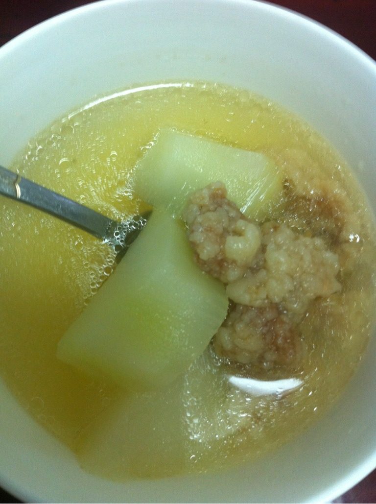 酥肉菜心汤