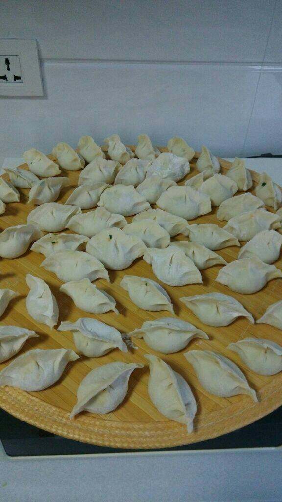 白菜猪肉水饺,面醒好了，开始包饺子，估计都会包就不详细说如何包了