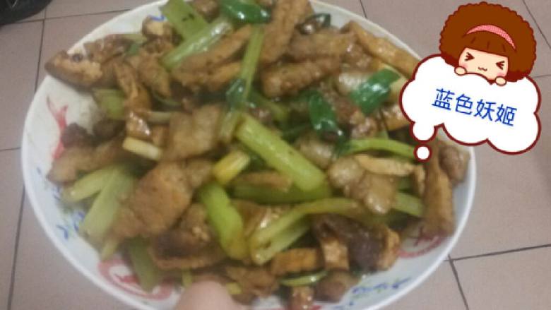芹菜豆腐干炒肉
