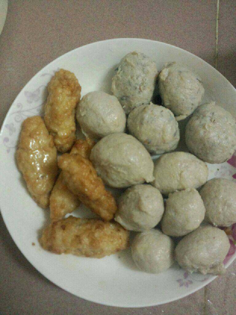 懒人煲,把所有丸子洗干净待用