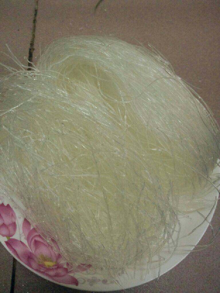 懒人煲,<a style='color:red;display:inline-block;' href='/shicai/ 523'>粉丝</a>冲洗一下放盘子停干水