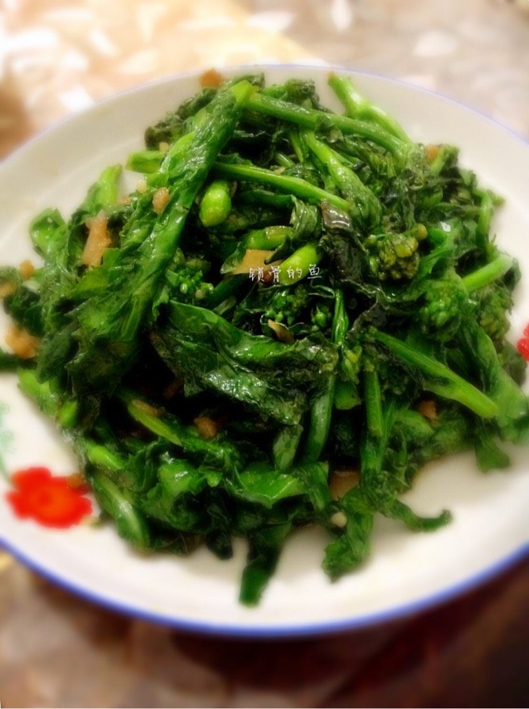 清炒油菜苔
