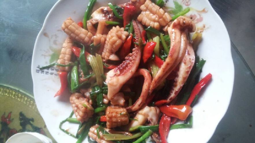 葱爆鱿鱼