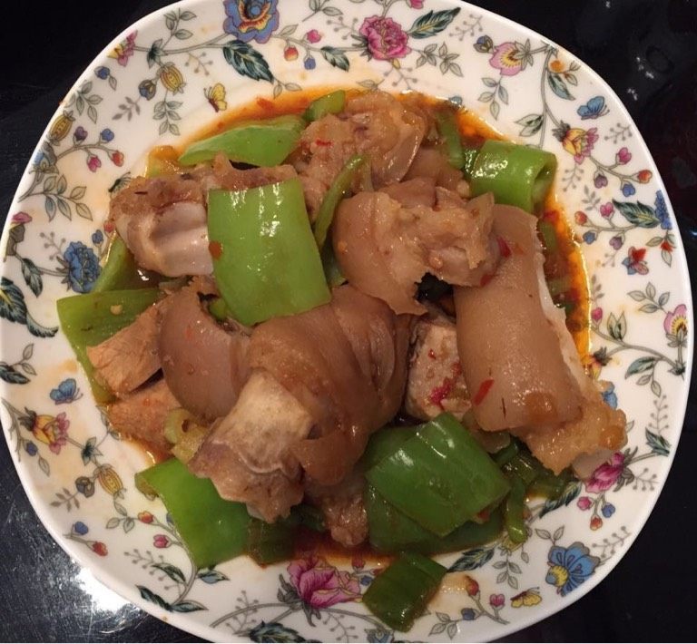 酱爆猪蹄