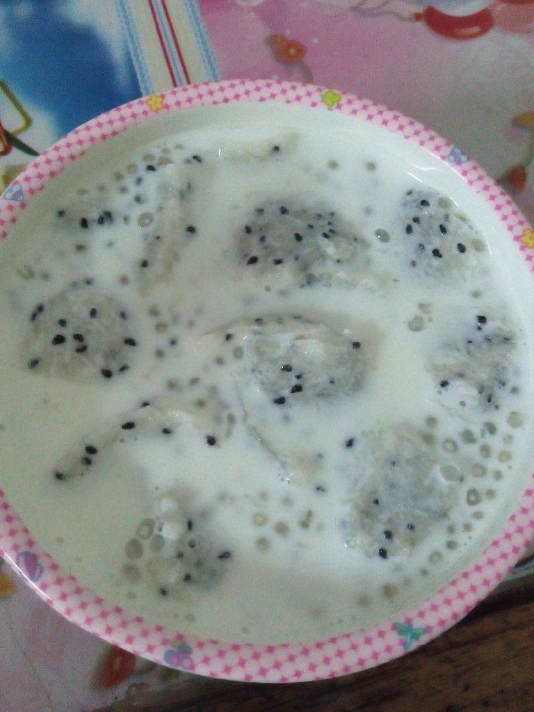 火龙果牛奶西米露