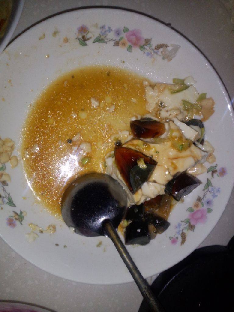 皮蛋豆腐