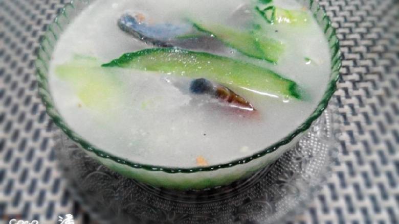 黄瓜皮蛋汤