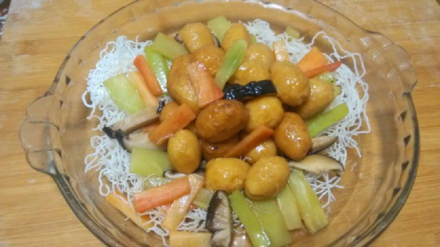 鹌鹑豆腐