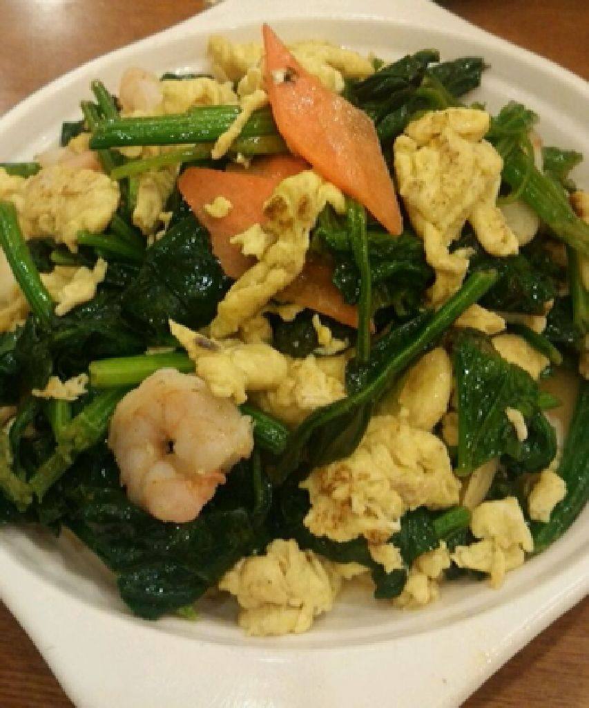 菠菜炒鸡蛋