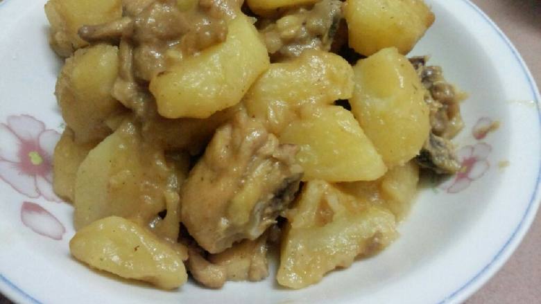 土豆焖鸡腿