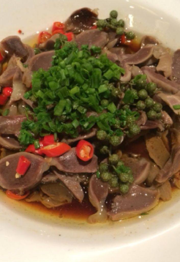 青红椒炒鸡胗