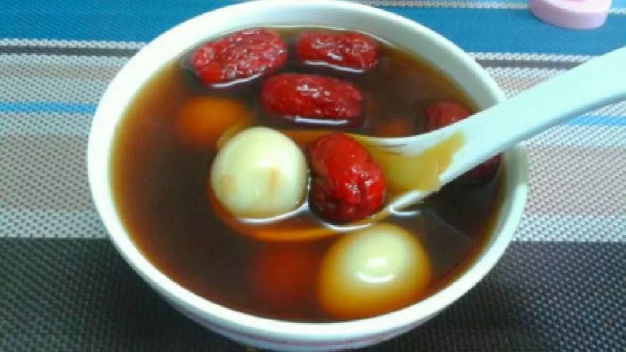 红糖红枣姜汤