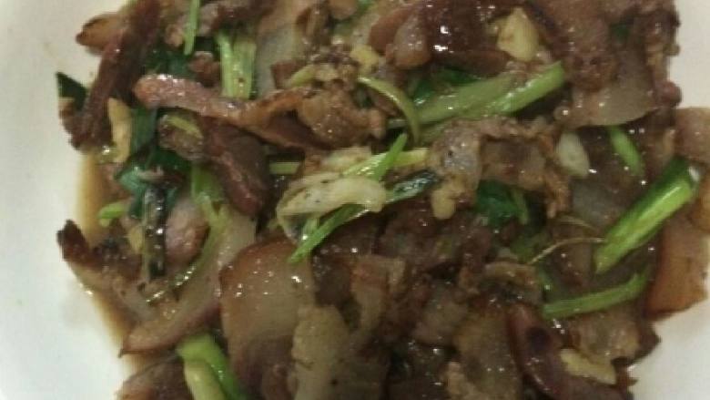 腊肉炒蒜苗