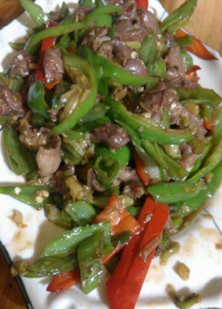 青红椒炒鸡杂