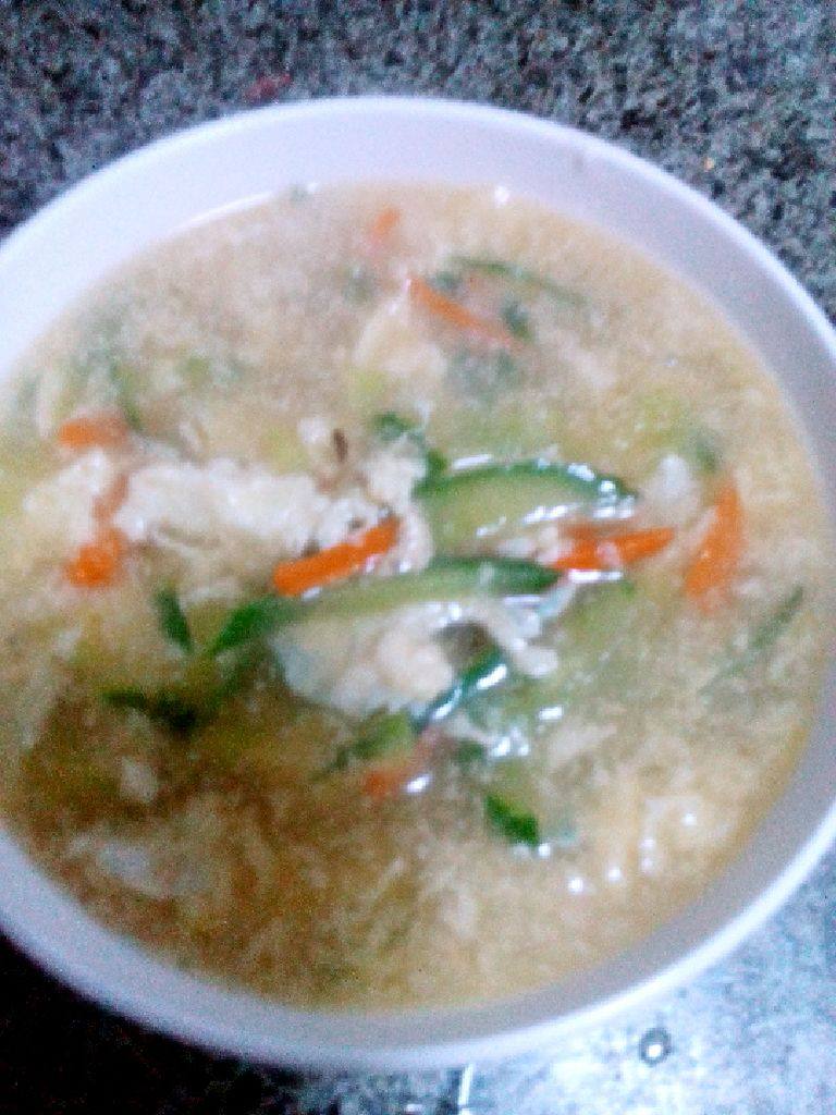 鸡蛋黄瓜汤
