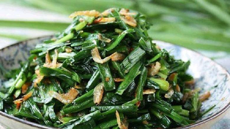韭菜炒虾皮