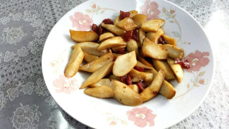杏鲍菇炒香肠
