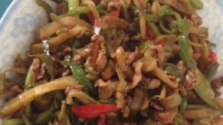 榨菜炒肉丝