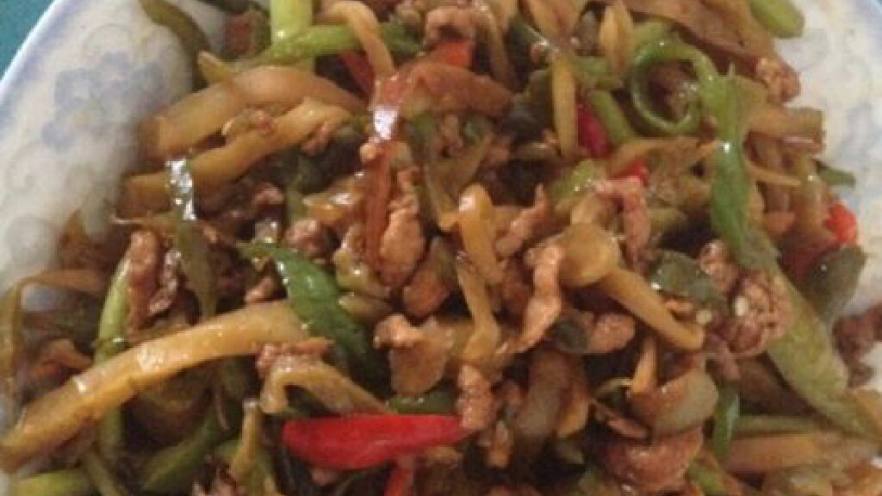 榨菜炒肉丝