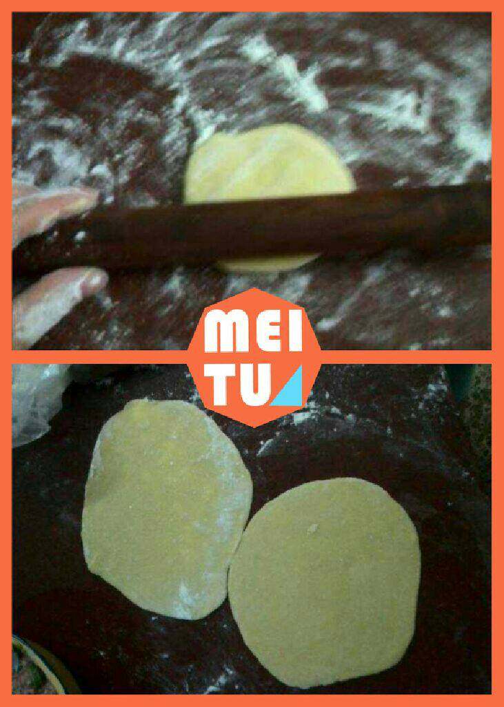 营养鸡蛋饼,开始擀面皮