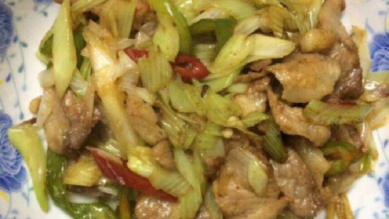 大葱炒瘦肉