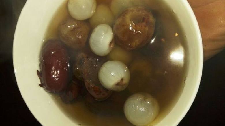 桂圆红枣糖水