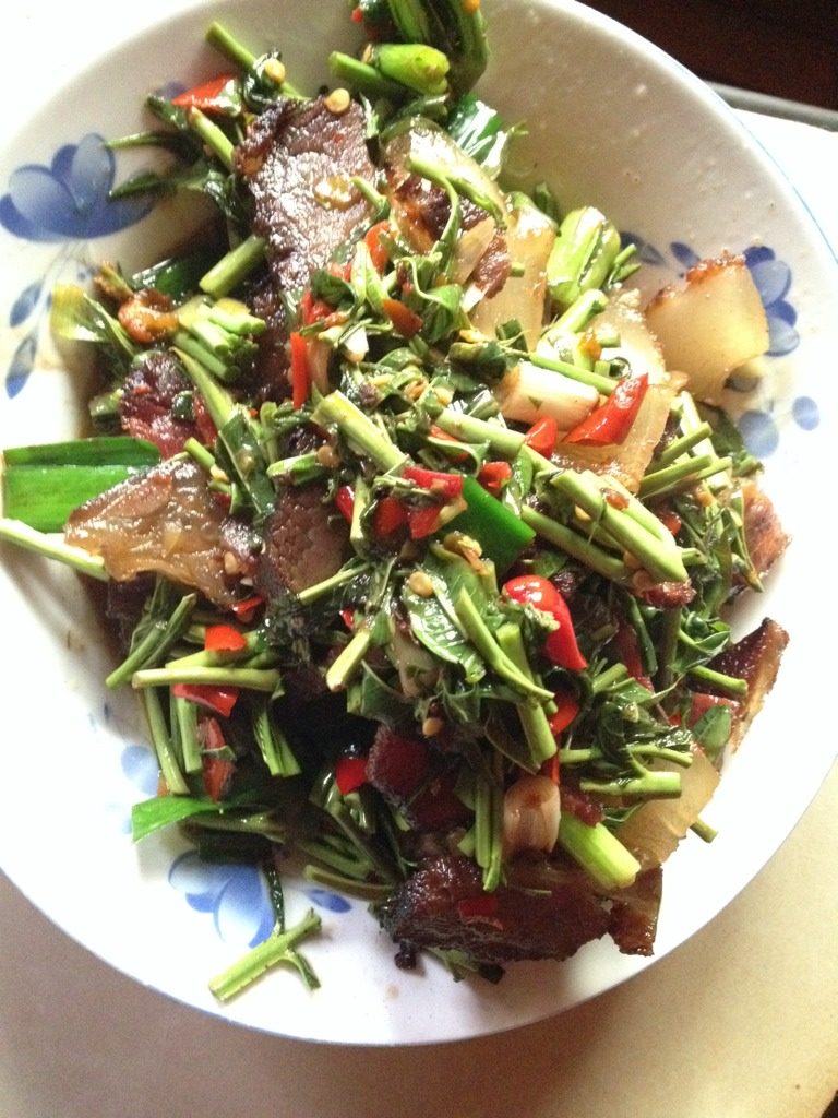 椿菜炒腊肉,味道不用说，太好吃了
