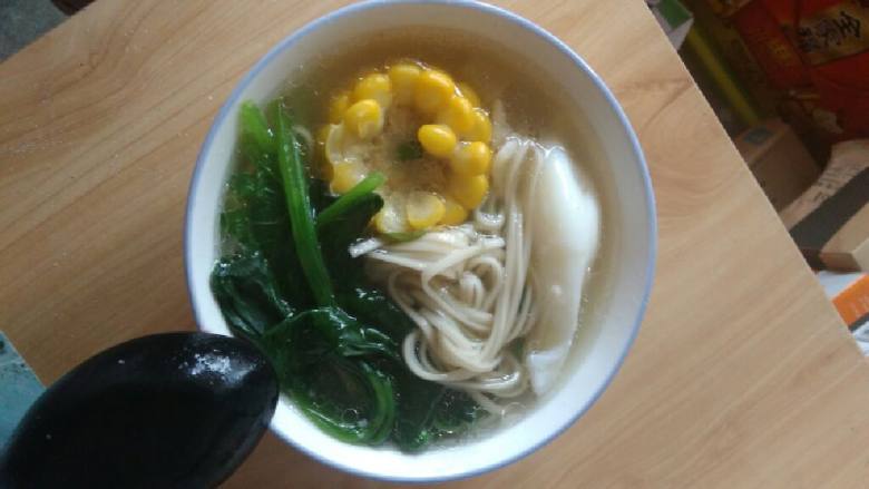 猪骨汤面