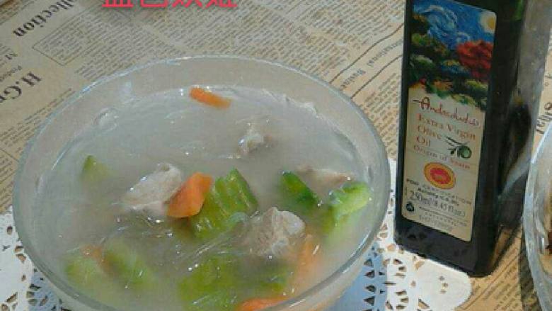 排骨粉条苦瓜汤