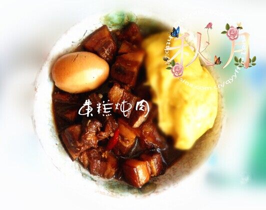 黄糕炖肉,舀碗炖肉,拽一块黄糕,这典型的正宗的特色食品:黄糕炖肉就诞生了。
