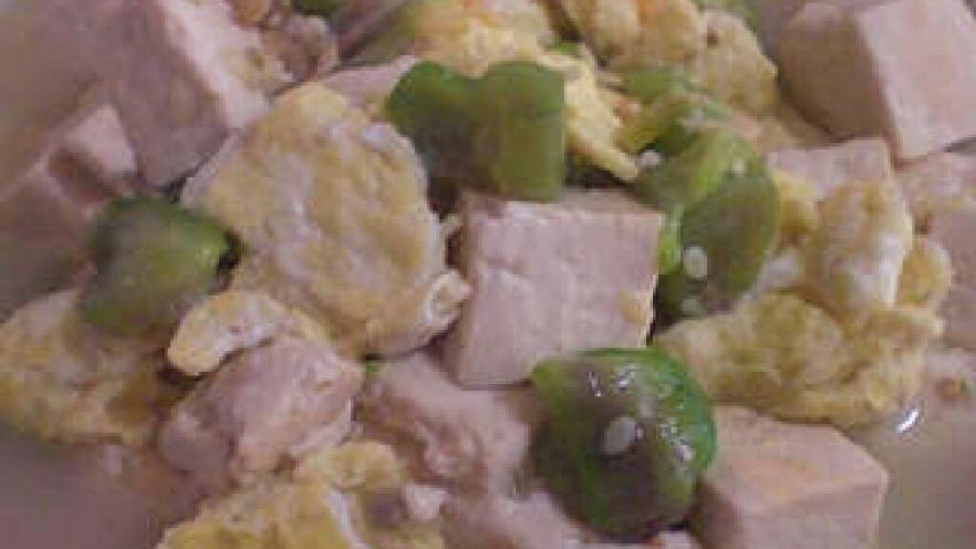 丝瓜鸡蛋豆腐汤