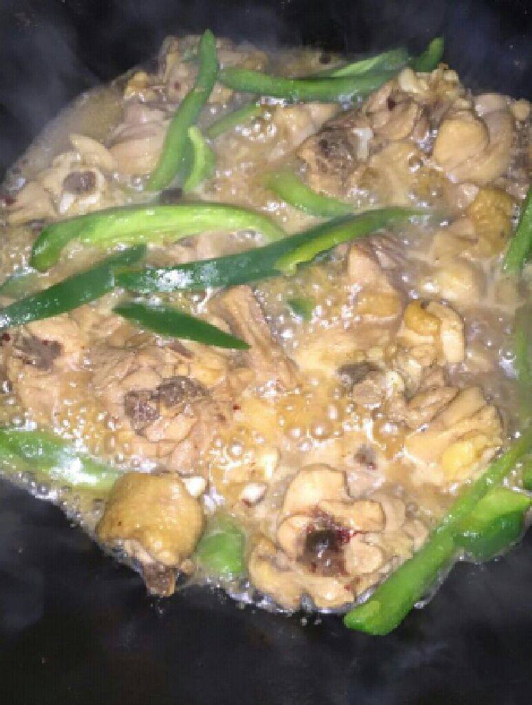 焖鸡肉