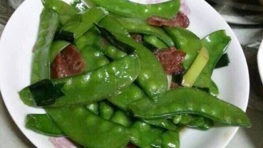 荷兰豆炒腊肠