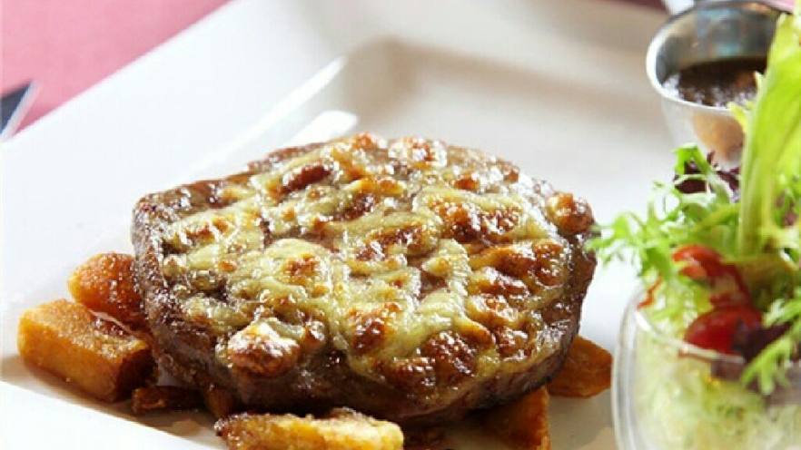 芝士焗牛排