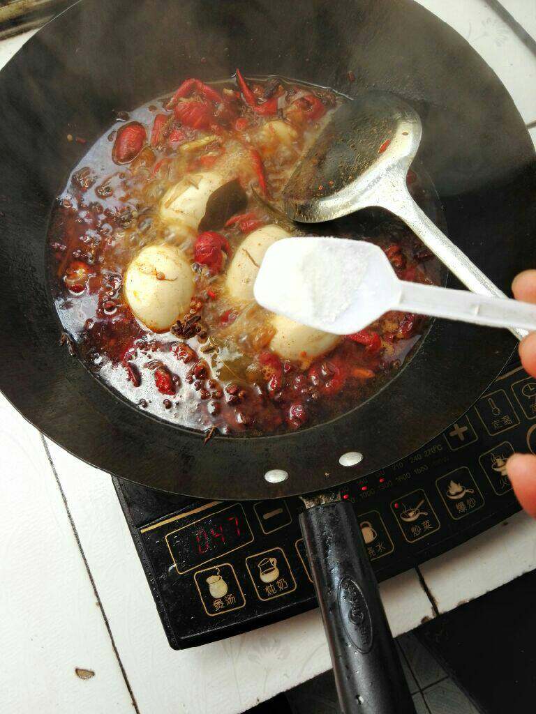 麻辣小龙虾,加盐