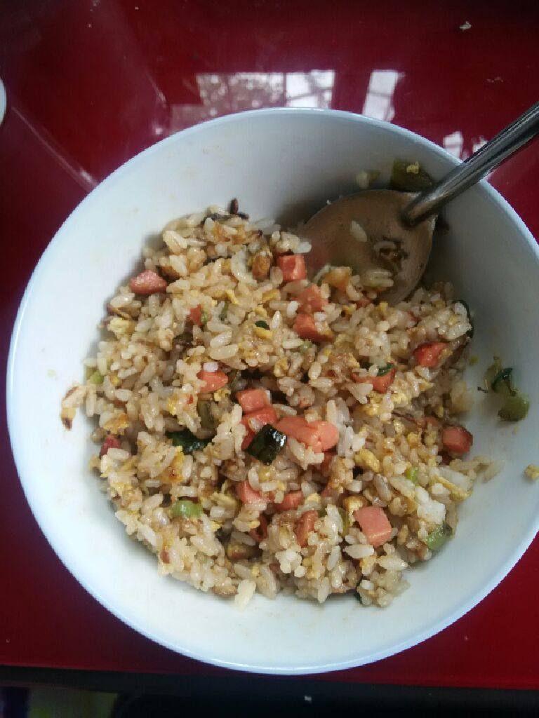 火腿蛋炒饭