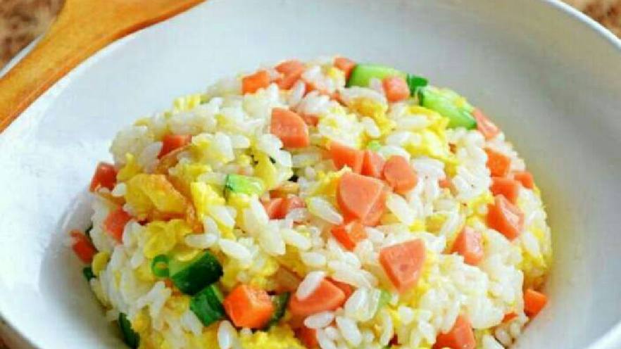 自制火腿炒饭