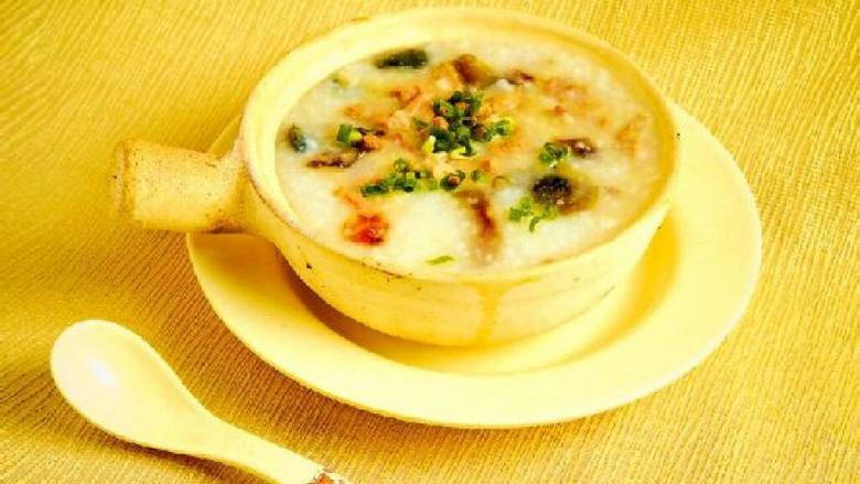 皮蛋瘦肉粥