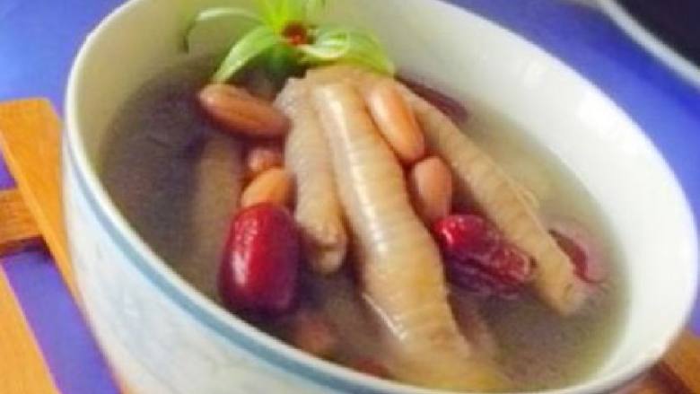 花生鸡爪汤