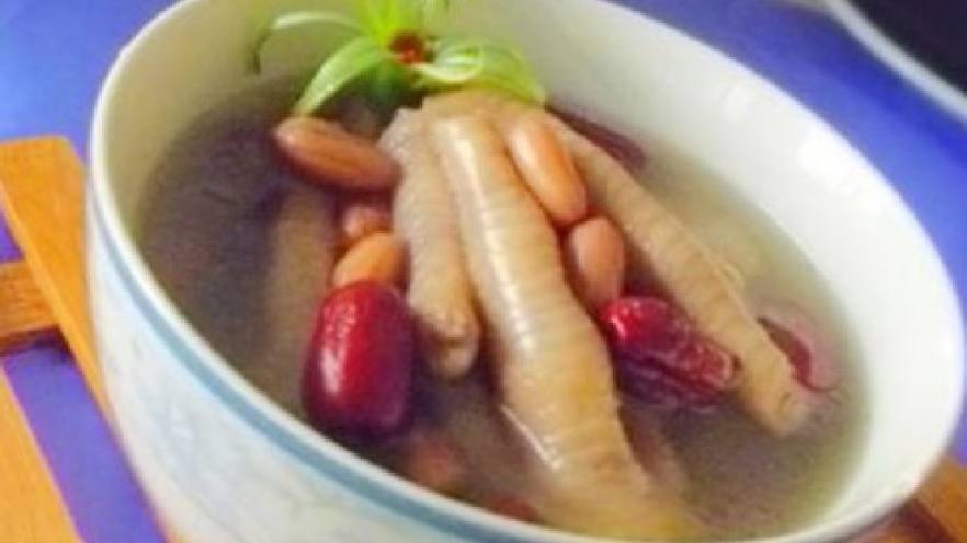 花生鸡爪汤