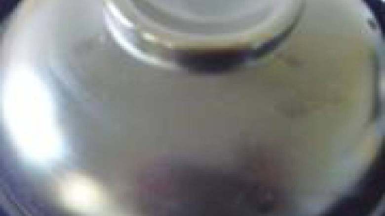 花生鸡爪汤,然后大火烧开小火转小火煮1小时左右