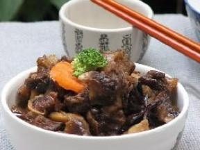 五香牛腩