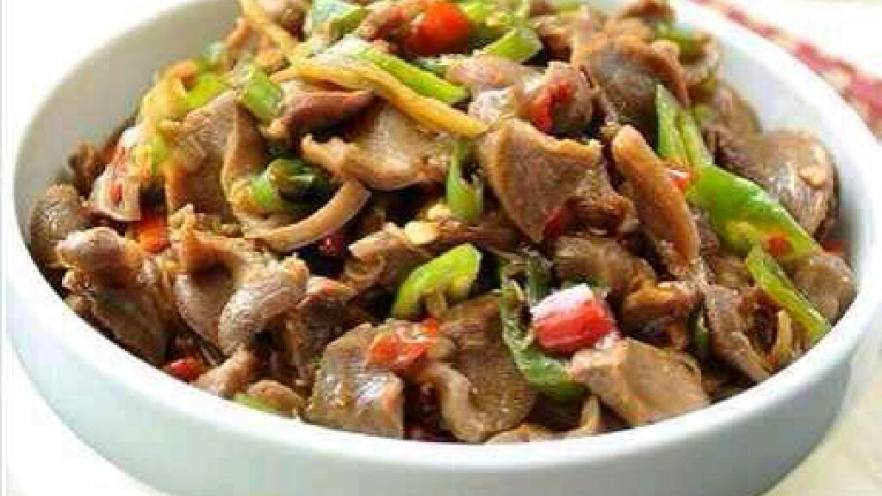 剁椒炒鸡胗