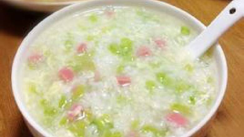 芹菜火腿粥