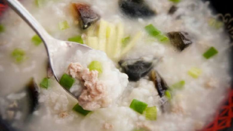 皮蛋瘦肉粥