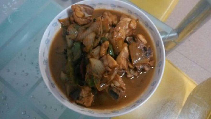 洋葱焖鸡