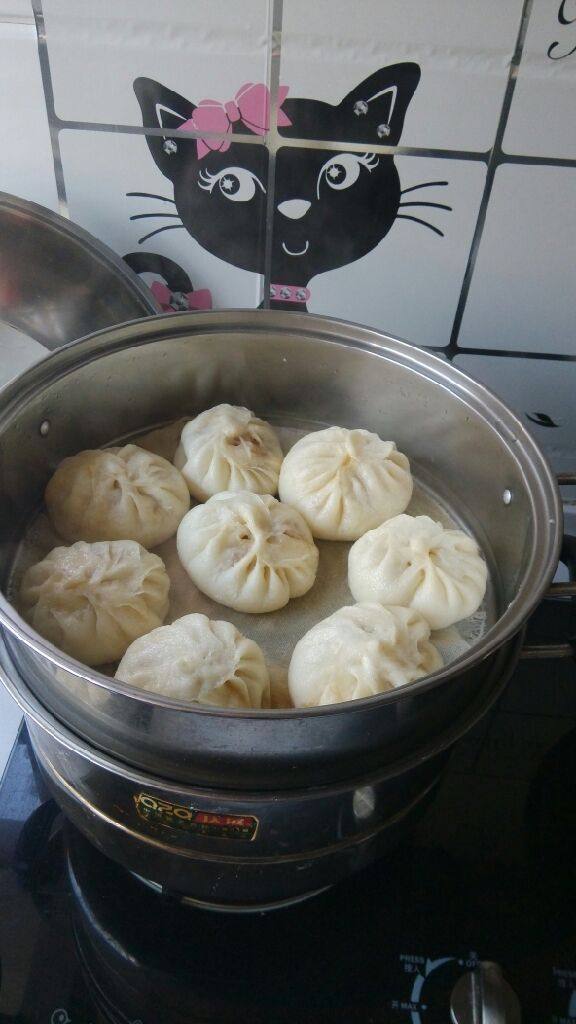 猪肉萝卜粉丝包